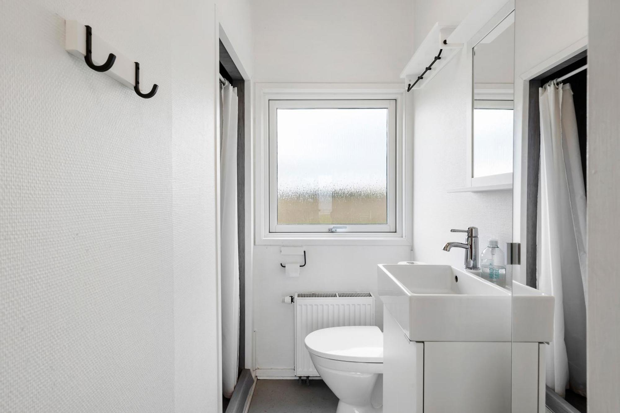 Immaculate 2-Bed House At The Beach 12H Brenderup Exteriör bild